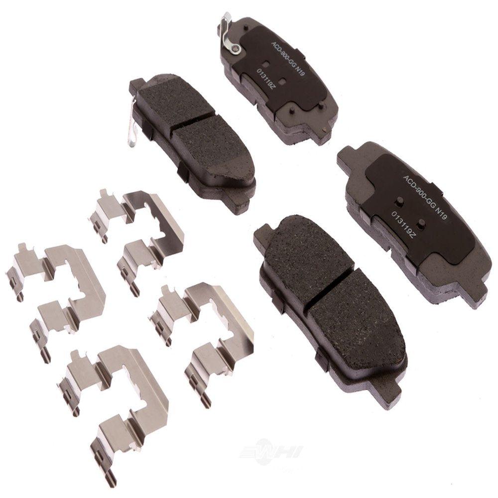 Silver Ceramic Brake Pad Set