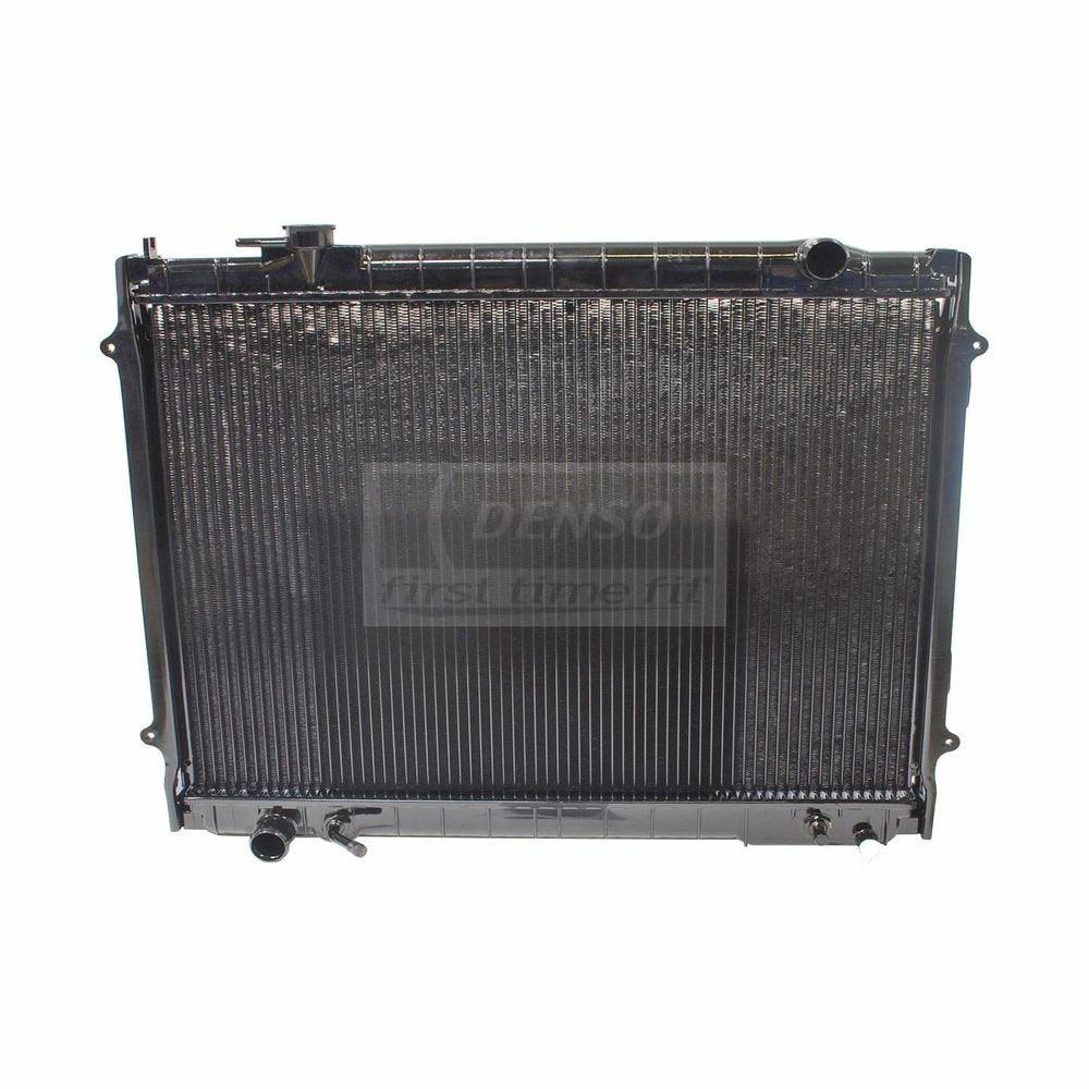 Denso 221-3137 Radiator