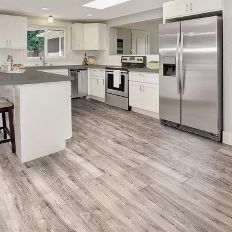 Select Surfaces Southern Gray Spilldefense Laminate Flooring