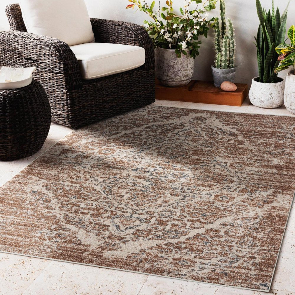 Luxe Weavers Victoria 4620 Distressed Floral Area Rug Carpet, Beige / Size 5X7