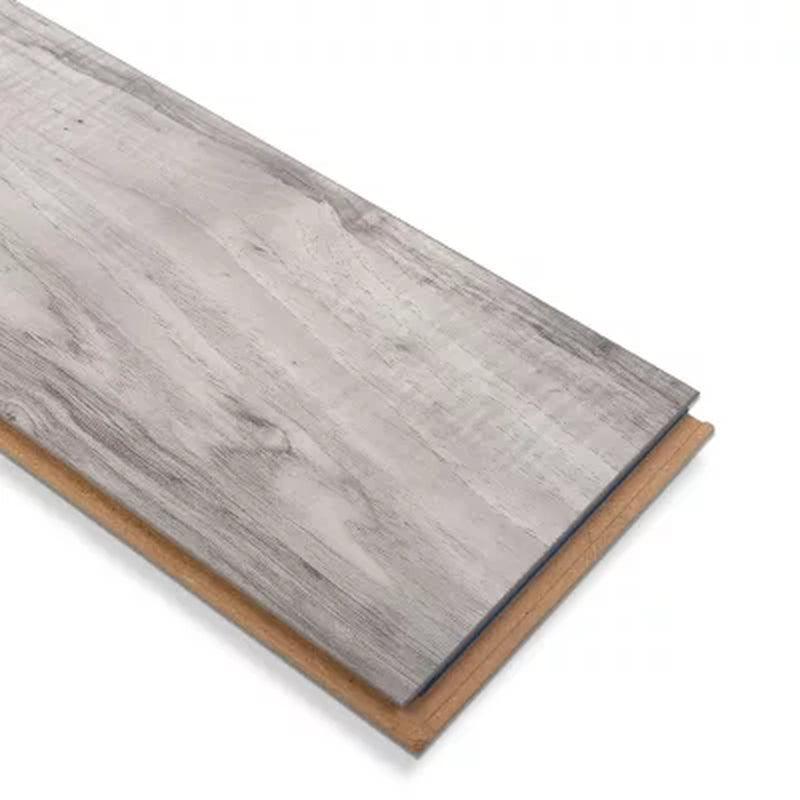 Select Surfaces Southern Gray Spilldefense Laminate Flooring